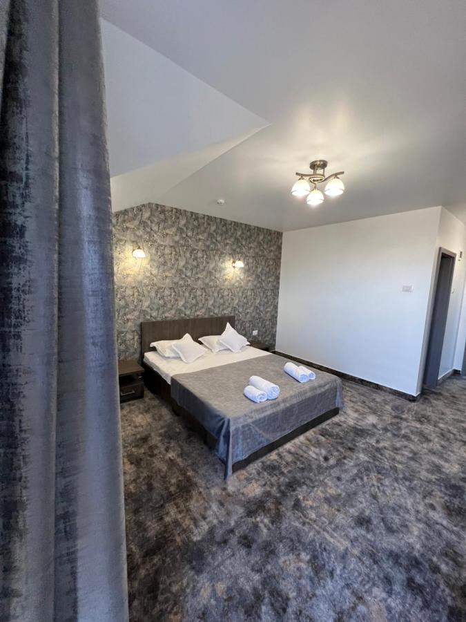 Motel Infinit Târgu Jiu Exteriér fotografie