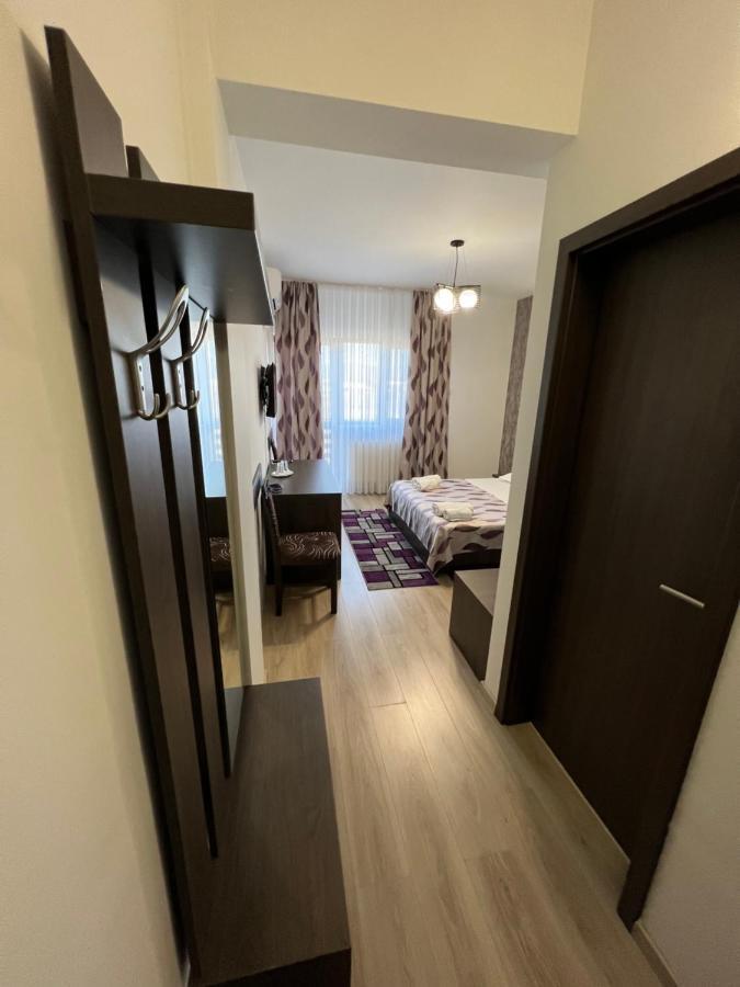 Motel Infinit Târgu Jiu Exteriér fotografie