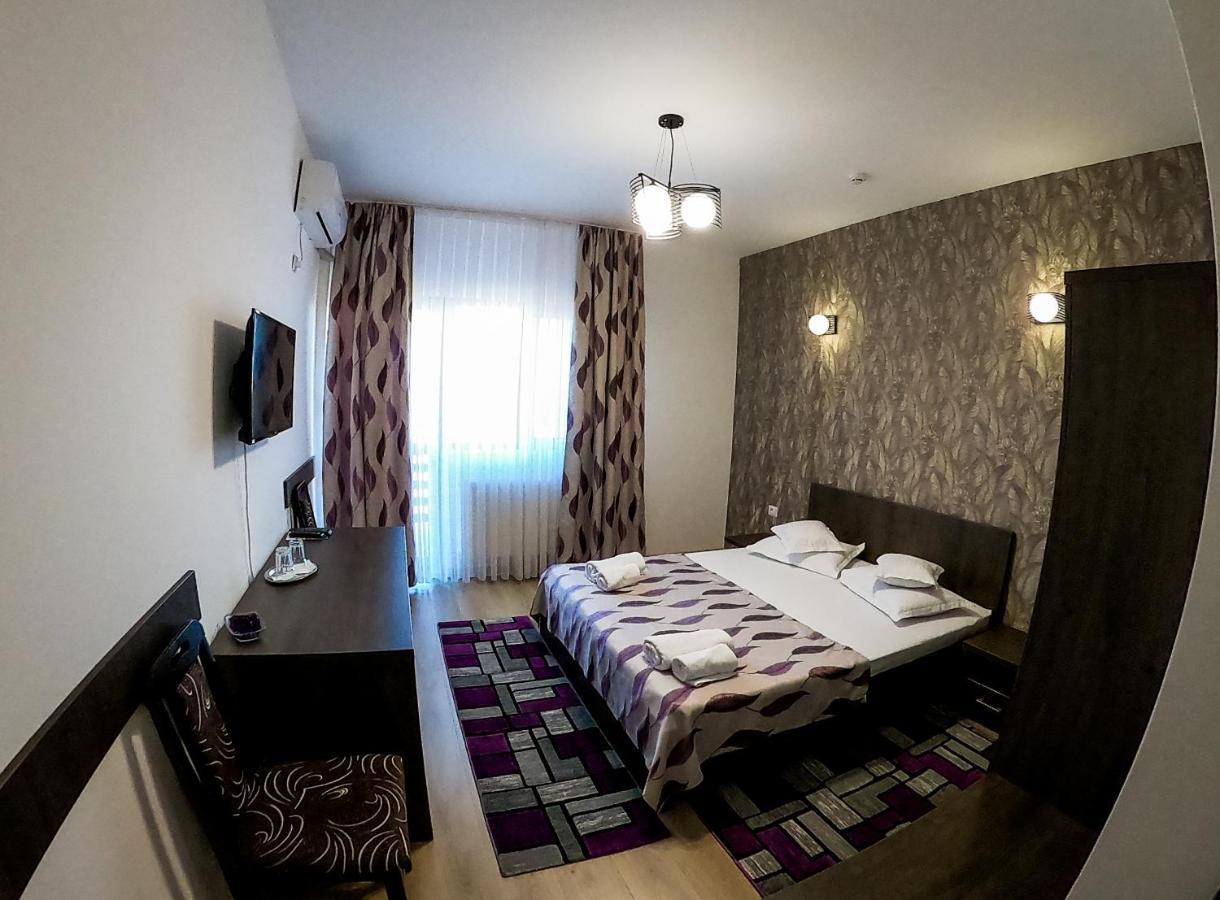 Motel Infinit Târgu Jiu Exteriér fotografie