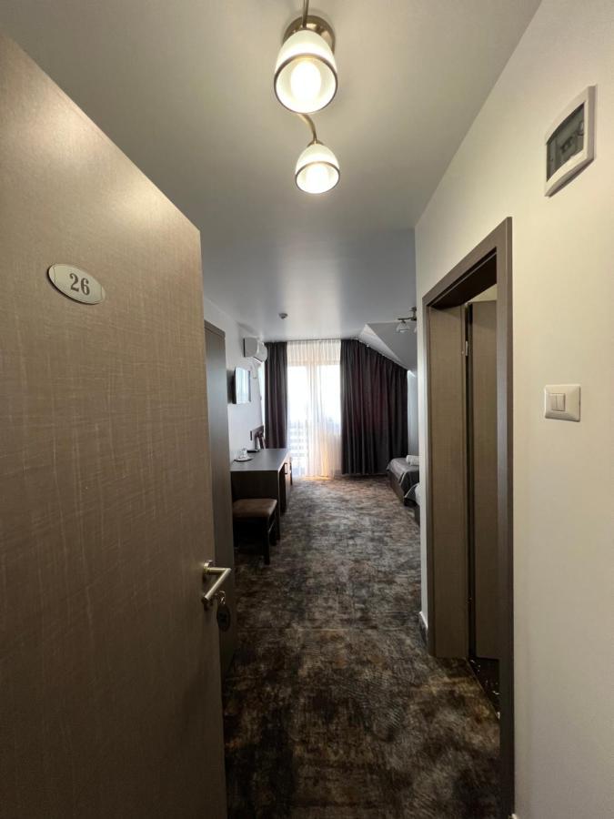 Motel Infinit Târgu Jiu Exteriér fotografie