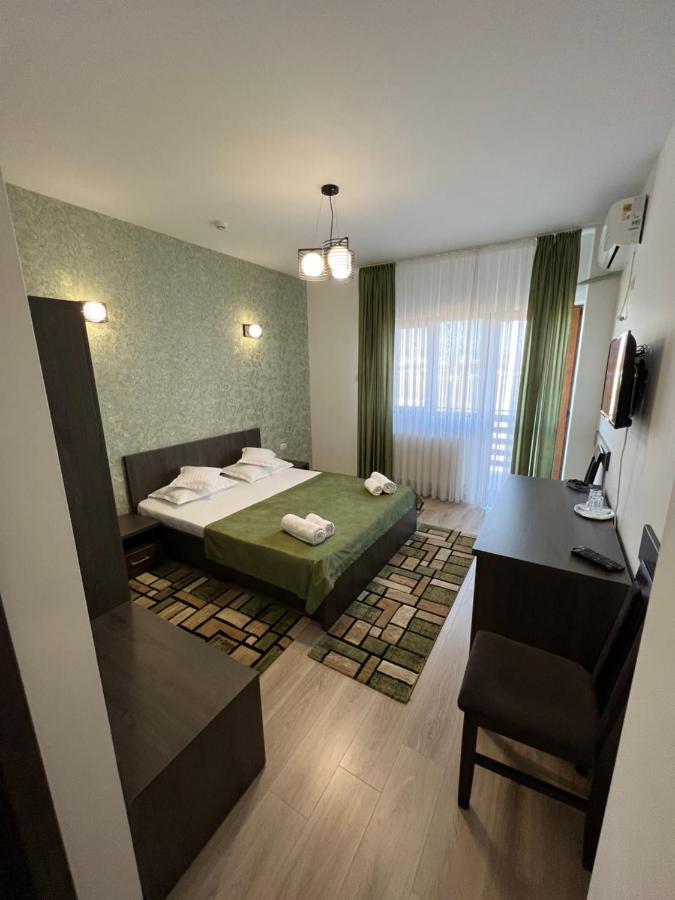 Motel Infinit Târgu Jiu Exteriér fotografie